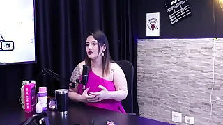 Tem movimento de homens que defendem o conservadorismo, e definem o tipo de mulheres - Thais Plaza Sexóloga (SHEER/RED)